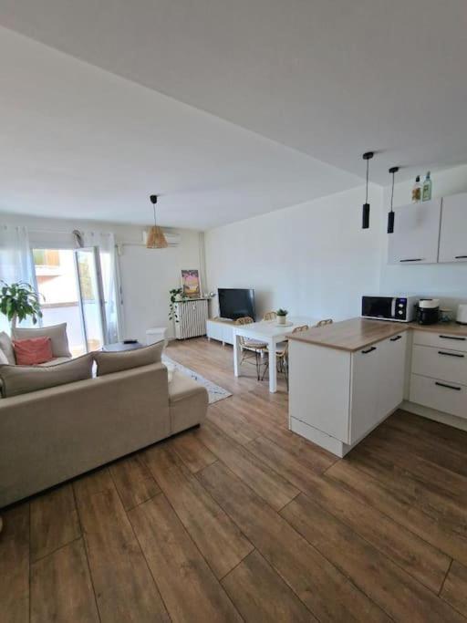 Cosy A 5 Min Des Plages Apartment Hyeres